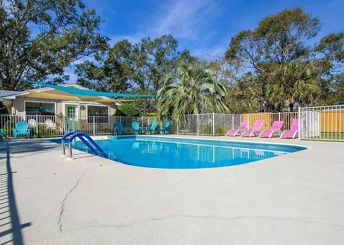 Foley Palms & Owa Resort / Pool